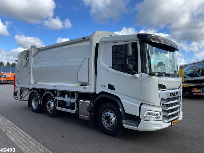 DAF  FAG XD 300 Geesink 20m³ (2)
