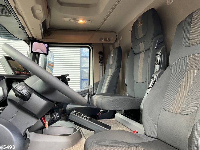 DAF  FAG XD 300 Geesink 20m³ (12)