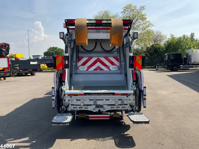 FUSO  Canter Terberg RosRoca 7m³ (3)