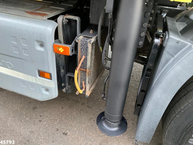 Volvo  FMX 410 6x2 Palfinger 34 Tonmeter laadkraan + Fly-Jib! (10)