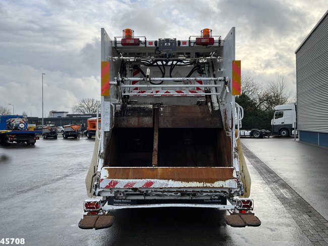 Volvo  FM 300 VDK 20m³ Just 175.171 km! (2)