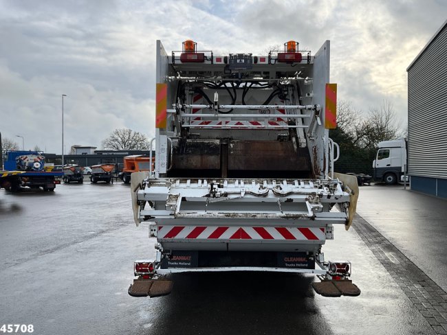 Volvo  FM 300 VDK 20m³ Just 175.171 km! (3)