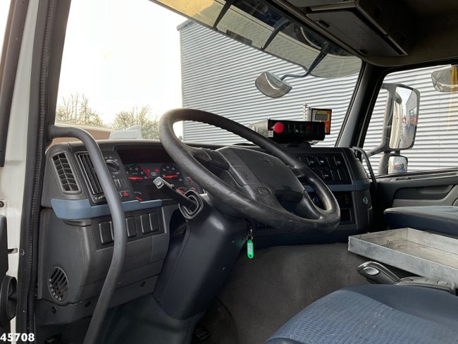 Volvo  FM 300 VDK 20m³ Just 175.171 km! (9)