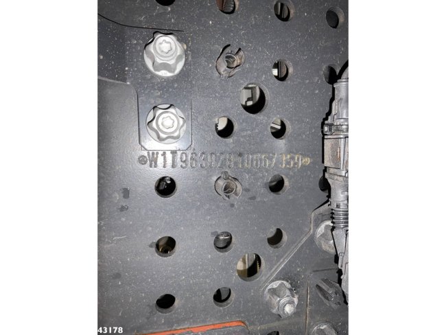 Mercedes-Benz  Actros 2643 Euro 6 HMF 23 Tonmeter laadkraan (16)