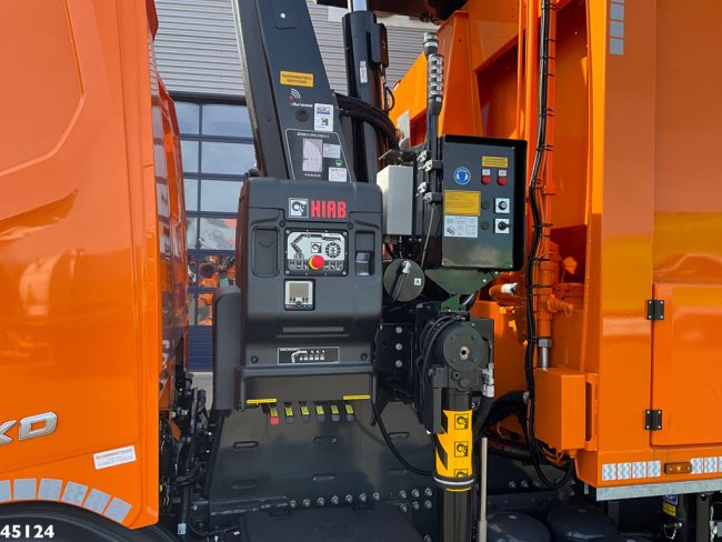 DAF  FAQ XD 410 Euro 6 Hiab 23 Tonmeter laadkraan (7)