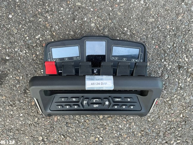 DAF  FAQ XD 410 Euro 6 Hiab 23 Tonmeter laadkraan (8)