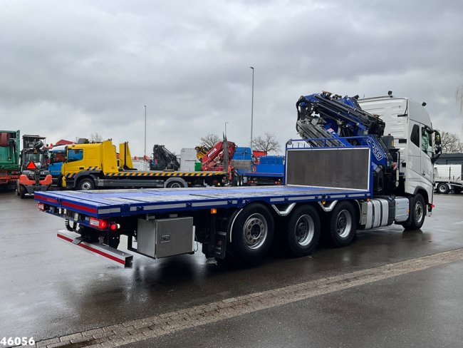 Volvo  FH 16.550 8x4 Euro 6 Fassi 42 Tonmeter laadkraan + Fly-Jib Just 236.666 km! (3)