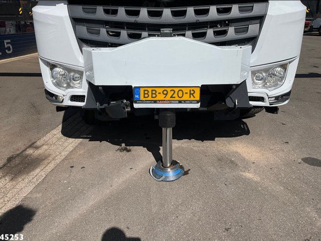 Mercedes-Benz  Arocs 3253 8x4 Hiab 105 Tonmeter laadkraan (9)