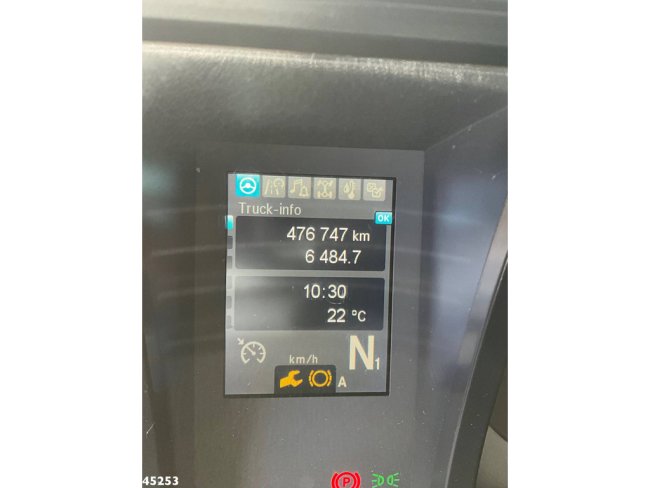 Mercedes-Benz  Arocs 3253 8x4 Hiab 105 Tonmeter laadkraan (26)