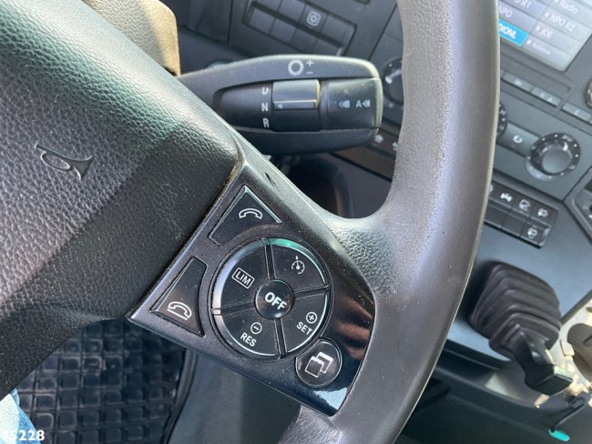 Mercedes-Benz  Antos 2542 6x2 Euro 6 Hyva 18 portaalarmsysteem (12)