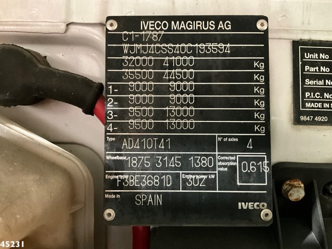Iveco  Trakker AD410T41 Fassi 80 Tonmeter laadkraan + Fly-Jib Just 80.441 Km! (30)