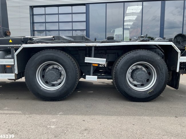 Ginaf  X 3232 S Euro 5 Manual Hiab 28 Tonmeter laadkraan (14)