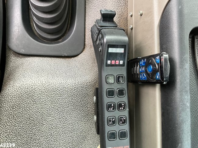 Ginaf  X 3232 S Euro 5 Manual Hiab 28 Tonmeter laadkraan (23)