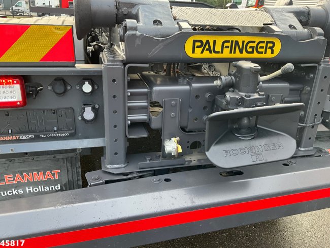 Volvo  FMX 460 8x4 Palfinger 19 Tonmeter laadkraan Just 36.377 km! (7)