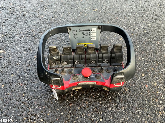 Volvo  FMX 460 8x4 Palfinger 19 Tonmeter laadkraan Just 36.377 km! (9)