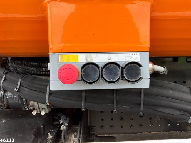 FUSO  Canter 9C18 Euro 6 Zoeller 7m³ Just 162.718 km! (9)