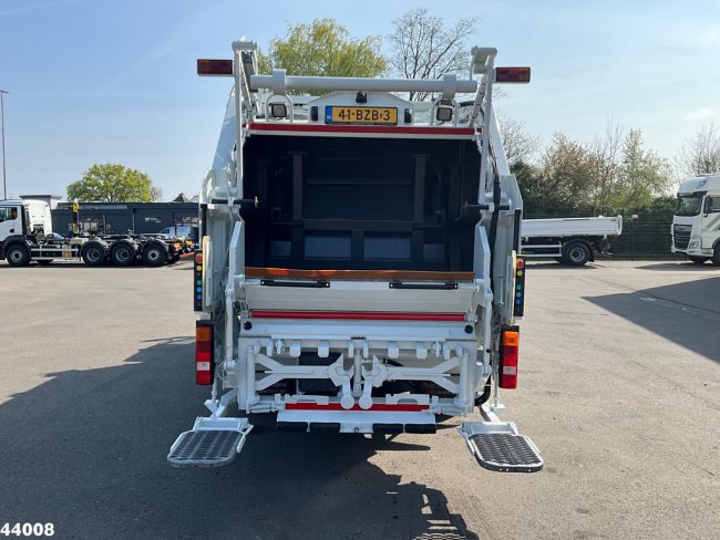 FUSO  Canter 9C18 Geesink 7m³ (2)