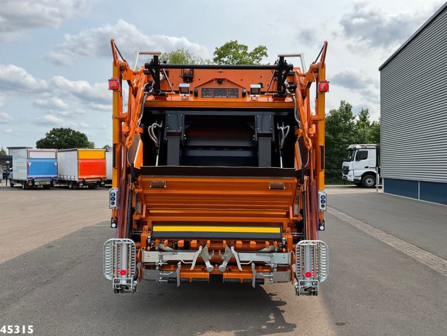 Volvo  FM 330 Euro 6 Geesink 20m³ (5)