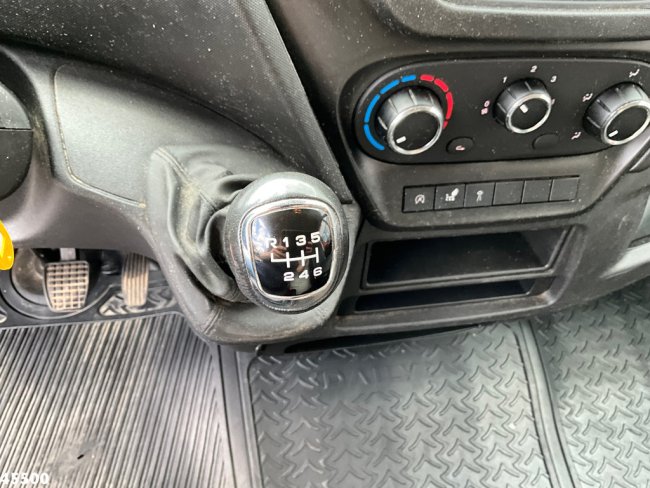 Iveco  Daily 35C14 Euro 6 ROM Toilet servicewagen (15)