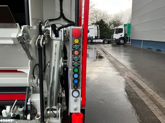 DAF  FAG XD 300 Geesink 17m³ (10)