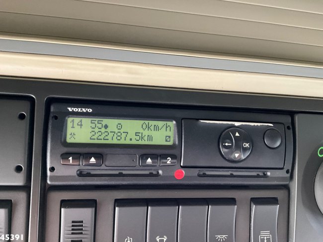 Volvo  FH 540 8x4 HMF 85 Tonmeter laadkraan + Fly-Jib Just 222.786 km! (24)