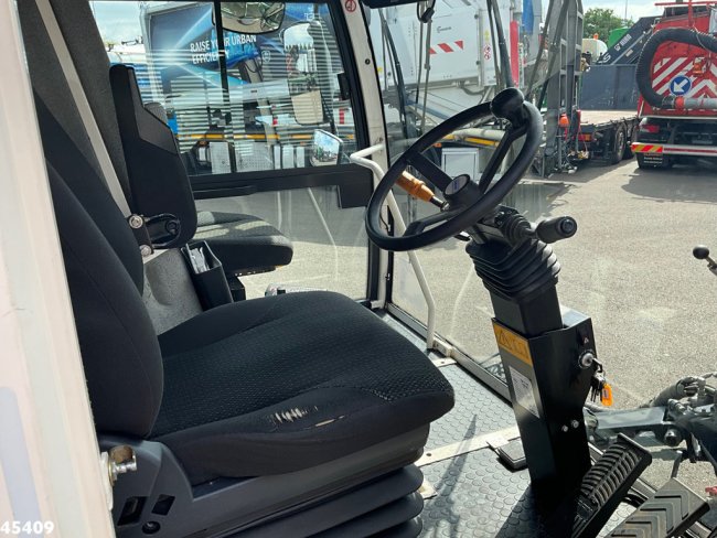 Schmidt  Cleango 500 Compact Euro 6 with 3-rd brush (9)