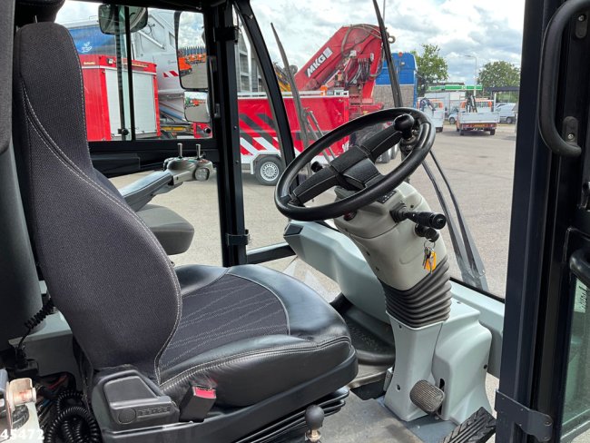 Johnston  CN 401 Euro 6 (15)