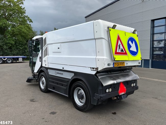 Johnston  CN 401 Euro 6 (6)