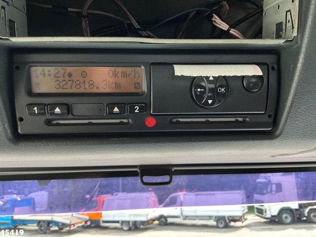 MAN  TGS 26.400 6x4 Manual Full Steel Just 327.817 km! (17)