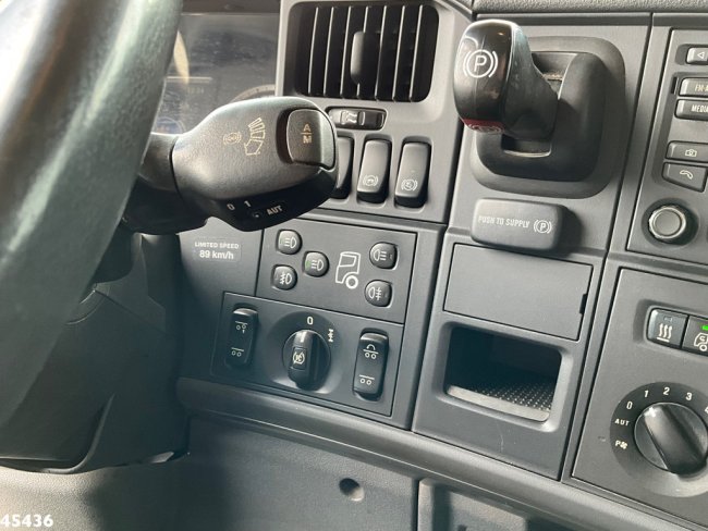 Scania  R490 8x2 Euro 6 Retarder HMF 85 Tonmeter laadkraan + Fly-jib (16)