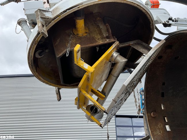 Mercedes-Benz  ACTROS 2640 6x4 Muller Combi kolkenzuiger (9)