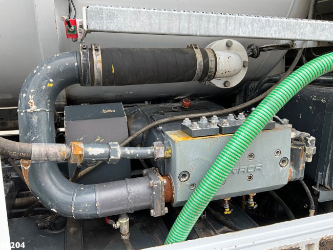 Mercedes-Benz  ACTROS 2640 6x4 Muller Combi kolkenzuiger (12)