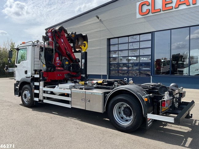 MAN  TGM 18.290 Euro 6 HMF 14 Tonmeter Z-kraan Just 140.770 km! (3)