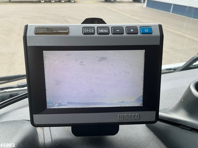 Iveco  Trakker 260T41 Euro 5 6x4 Full Steel Palfinger 36 Tm laadkraan Just 133.291 km! (18)