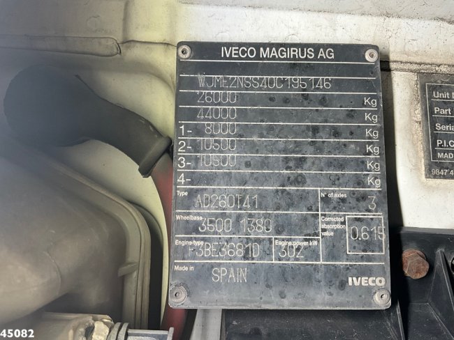 Iveco  Trakker 260T41 Euro 5 6x4 Full Steel Palfinger 36 Tm laadkraan Just 133.291 km! (22)