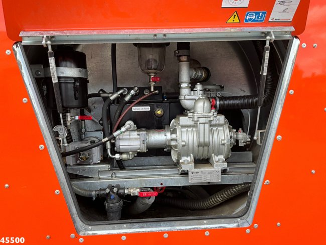 Iveco  Daily 35C14 Euro 6 ROM Toilet servicewagen (10)