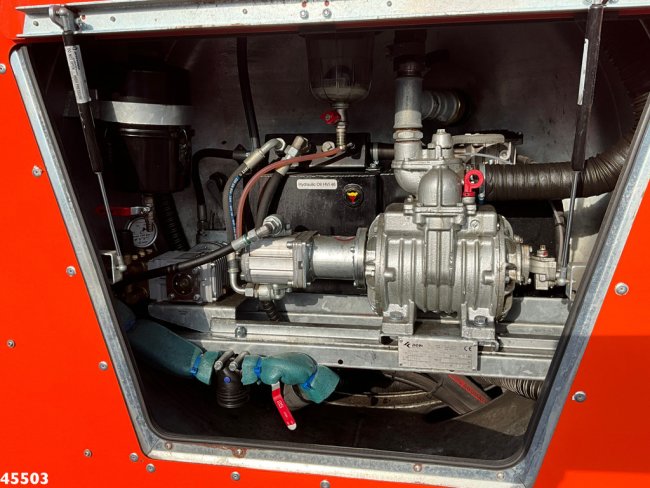 Iveco  Daily 35C14 Euro 6 ROM Toilet servicewagen (6)