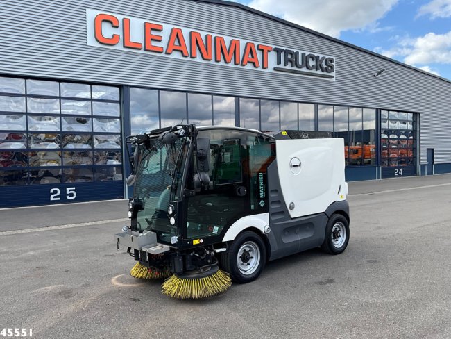 Mathieu  MC 210 Azura Flex Euro 6 (3)