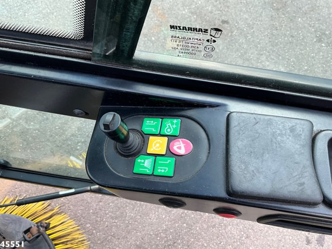 Mathieu  MC 210 Azura Flex Euro 6 (13)