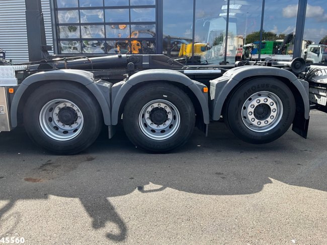 MAN  TGS 35.440 8x4 HMF 16 Tonmeter Z-kraan (6)