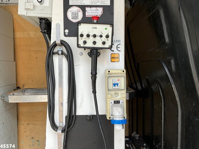 Renault  Master T35 2.3 DCI Euro 6 Klubb 12,5 meter hoogwerker (11)