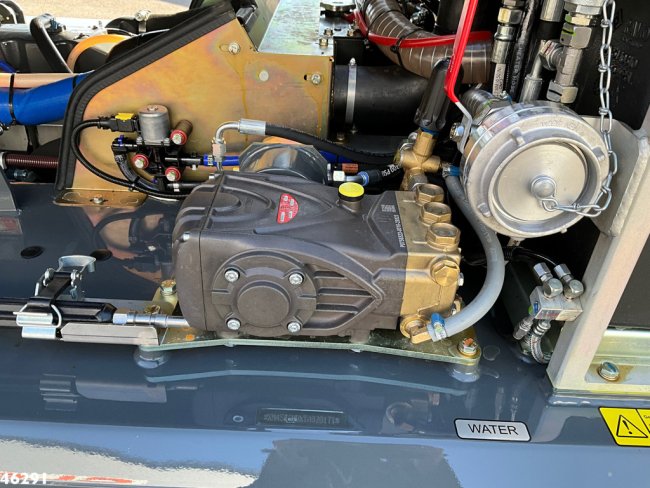 Ravo  540 Euro 6 with 3-rd brush (10)