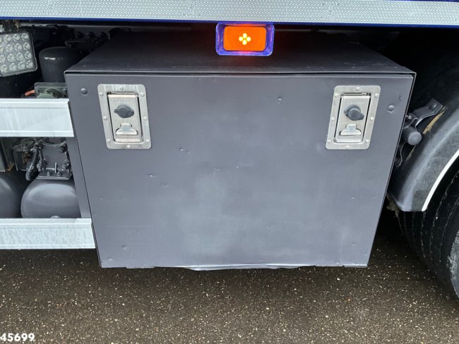 Volvo  FM 460 Euro 6 HMF 26 tonmeter laadkraan (10)