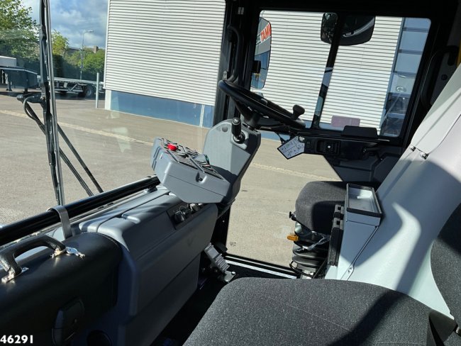 Ravo  540 Euro 6 with 3-rd brush (11)