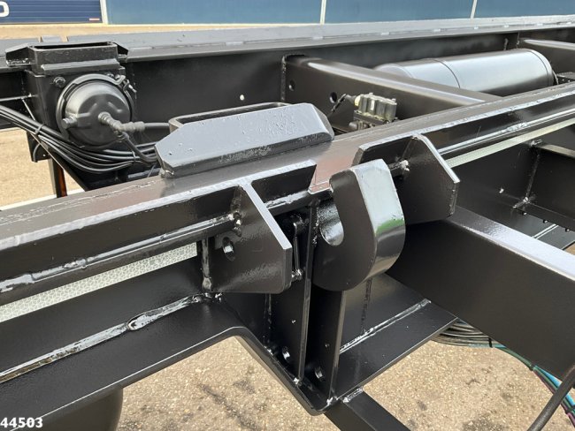 Noyens  2-assige containeraanhangwagen (8)