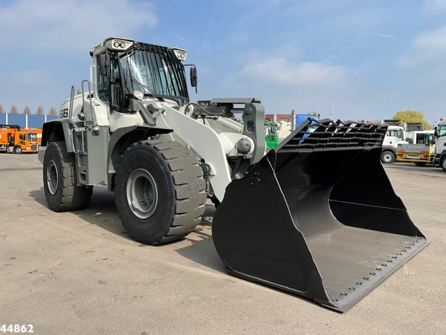 Liebherr  L566 Wheel loader (4)