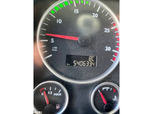 MAN  TGS 35.480 Euro 6 8x4 Deuringer Garagetransporter (29)