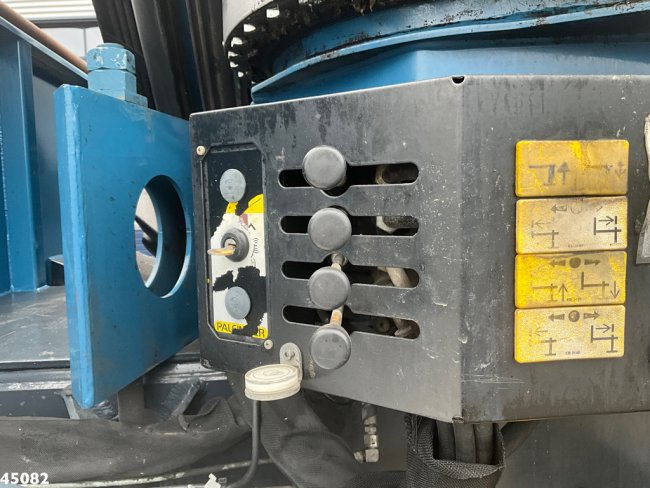 Iveco  Trakker 260T41 Euro 5 6x4 Full Steel Palfinger 36 Tm laadkraan Just 133.291 km! (8)