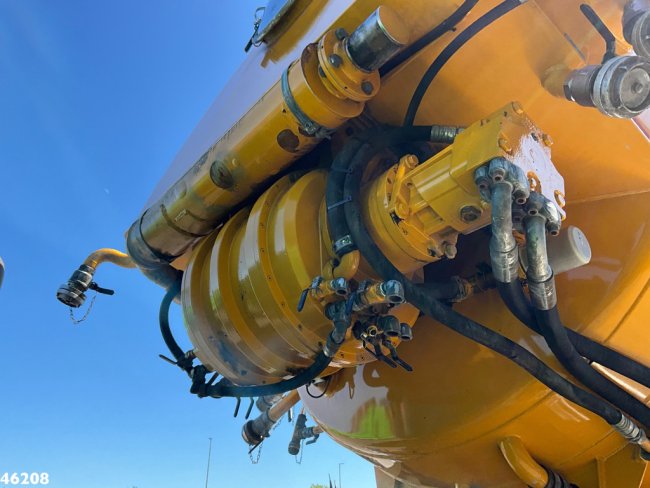 Scania  P 360 Euro 6 Bekker LaGram 9m³ kolkenzuiger (13)