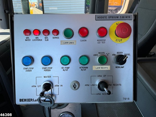 Scania  P 360 Euro 6 Bekker LaGram 9m³ kolkenzuiger (18)